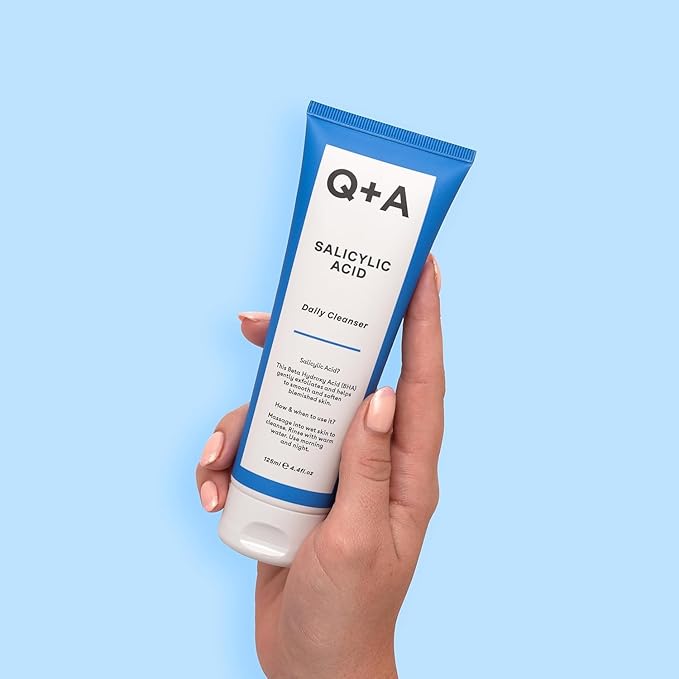 Q+A Salicylic Acid Daily Cleanser – Exfoliating Face Wash for Clear Skin, Targets Breakouts & Pore Congestion, Hydrating with Betaine & Allantoin, Vegan & Cruelty-Free, Made in UK, 125ml