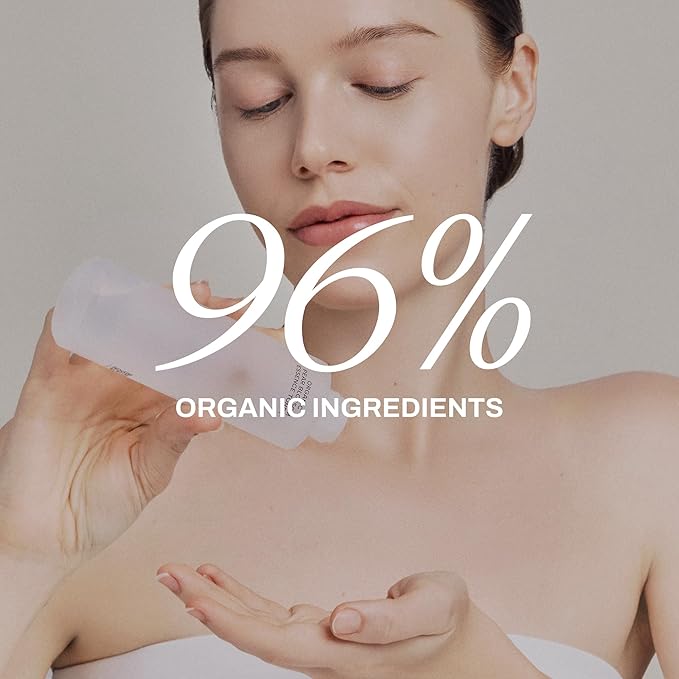 Whamisa Organic Pear Blossom Essence Toner, Fermented Ingredient Formula for Radiant Skin, Facial Toner, Revitalizing, Hydrating, Moisturizing, Korean Skin Care (160ml)