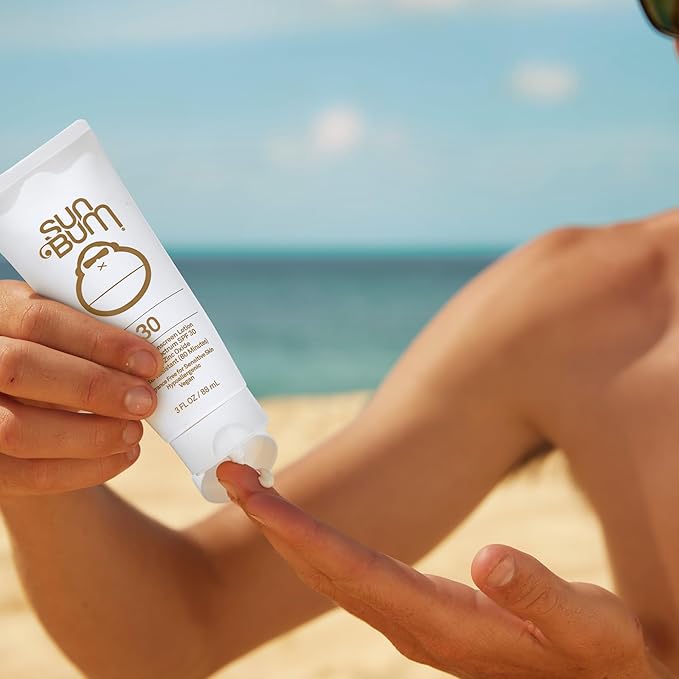 Sun Bum Mineral SPF 30 Sunscreen Body Lotion - Broad Spectrum Moisturizing Facial Sunscreen with Vitamin E - Vegan and Hawaii 104 Act Compliant (Without Octinoxate & Oxybenzone) - Travel Size - 3 oz
