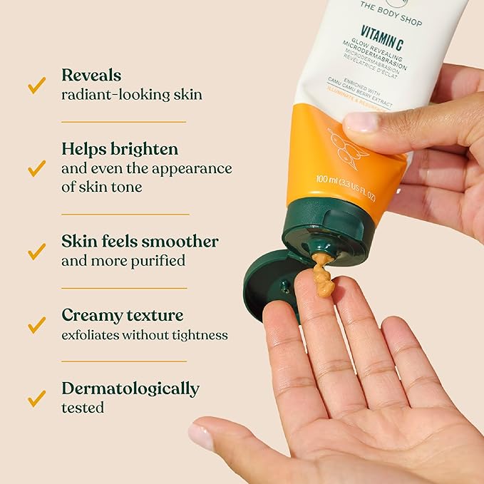 The Body Shop Vitamin C Glow Boosting Microdermabrasion – Exfoliation for Tired, Dull Skin – Vegan – 100ml