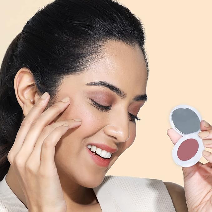 Mamaearth Nourishing Natural Lip Cheek & Eye Tint (02 - Coco Nude Shade) | Long Lasting Creamy Matte Finish | Multi Use Tint for All Skin Tones | with Vitamin C & Cocoa | 0.14 Oz/4g