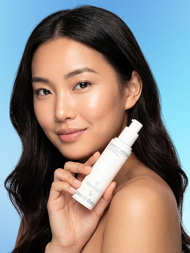 Passé Daisy, Almost Retinol Sérum, Daily Renewal, Face Care, Skin Booster, Age-Defying, Vitamins, Antioxidants, Softens Look of Fine Lines, Sensitive Skin, Lightweight, Natural Formula, 1.69 Fl Oz.