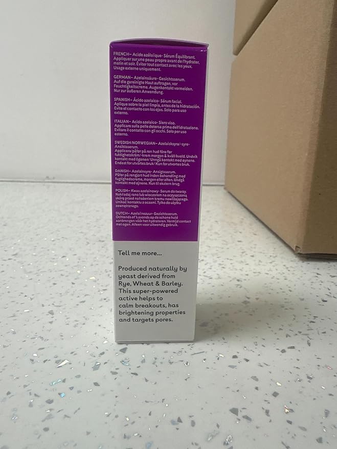 Q+A Azelaic Acid Balancing Serum (30ml), Natural Face Serum with Zinc PCA and Antioxidant Super Grains, Fragrance Free Skincare, Smoothes Skin