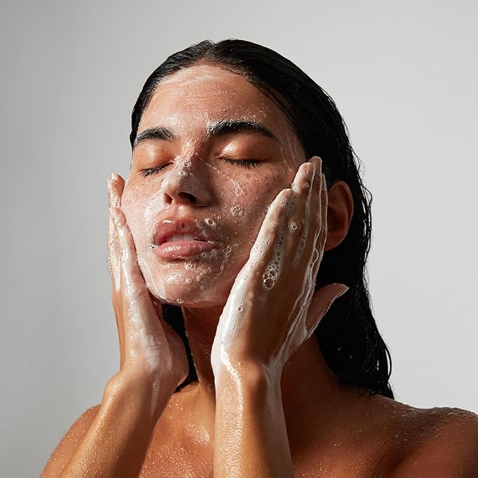 OUAI Detox Facial Cleanser - Deep Cleansing Face Wash with Glycolic Acid, Niacinamide & PHA - Removes Sweat, Dirt & Oil Without Drying - Gentle Face Cleanser for Post-Workout (7.8 Fl Oz) (Pack of 2)