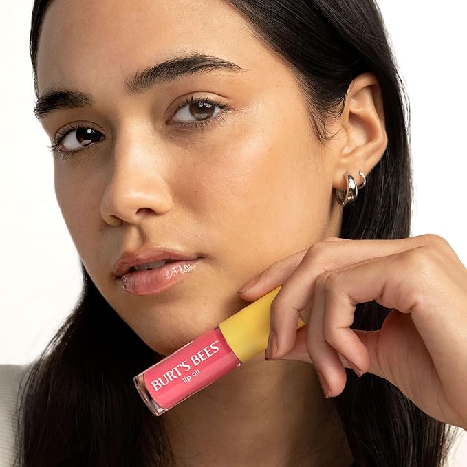 Burt's Bees Lip Oil Pink Sky, Instant Hydration, Nourishes and Softens Lips, Sheer Wash of Color, High Shine Finish, Responsibly Sourced Jojoba Oil, Non Sticky, Wand Applicator, 0.15 Ounce