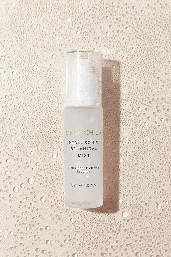 Hyaluronic Botanical Mist. Hydrating mist with pomegranate and grapeseed oils. Antioxidants and hyaluronic acid. Refreshes skin. Instant hydration